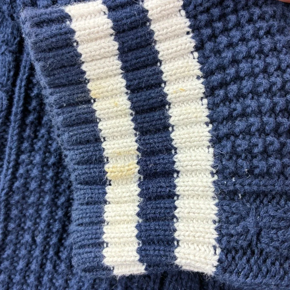 Club Room Mens L Cable Knit Cricket Sweater Navy V Neck Stripe Cotton Collegiate